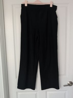 Vuori Black Wide-Leg Women's Pants